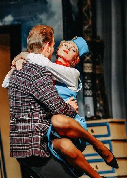 Боинг-Боинг